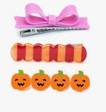 PUMPKIN AND BOWTIE PINK ALLIGATOR CLIPS