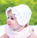 WHITE BONNET WITH PIPING